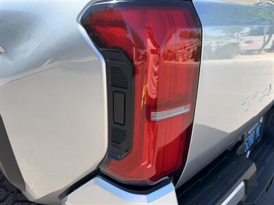 2026 Toyota Tacoma TRD Off Road HV   - Photo 45 - Mesa, AZ 85212