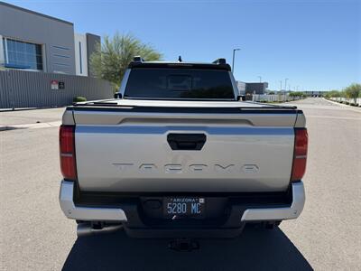 2026 Toyota Tacoma TRD Off Road HV   - Photo 9 - Mesa, AZ 85212