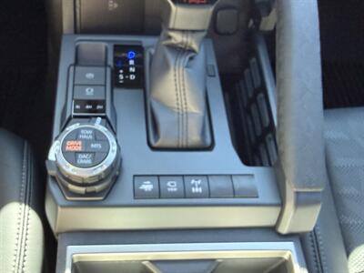 2026 Toyota Tacoma TRD Off Road HV   - Photo 55 - Mesa, AZ 85212