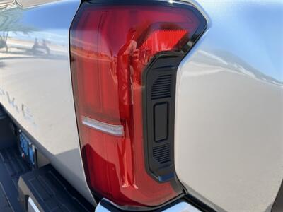 2026 Toyota Tacoma TRD Off Road HV   - Photo 46 - Mesa, AZ 85212