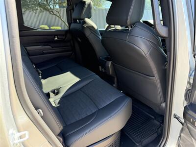 2026 Toyota Tacoma TRD Off Road HV   - Photo 38 - Mesa, AZ 85212
