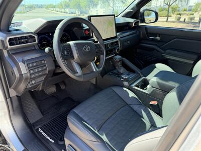 2026 Toyota Tacoma TRD Off Road HV   - Photo 23 - Mesa, AZ 85212