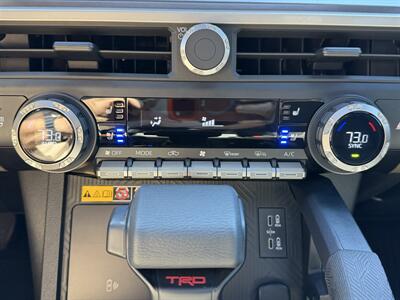 2026 Toyota Tacoma TRD Off Road HV   - Photo 53 - Mesa, AZ 85212