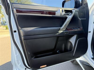 2019 Lexus GX 460   - Photo 19 - Mesa, AZ 85212