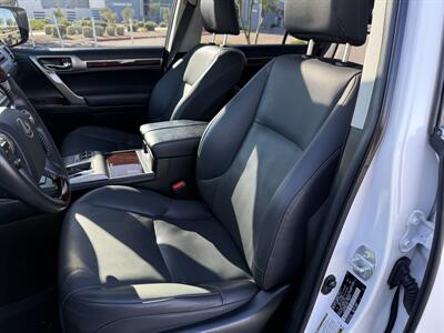 2019 Lexus GX 460   - Photo 17 - Mesa, AZ 85212