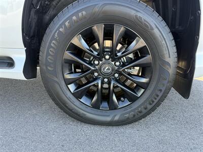 2019 Lexus GX 460   - Photo 58 - Mesa, AZ 85212