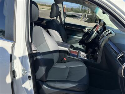 2019 Lexus GX 460   - Photo 26 - Mesa, AZ 85212