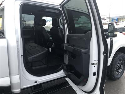2023 Ford F-250 Super Duty Lariat   - Photo 17 - Clarenville, NL A5A 2C4