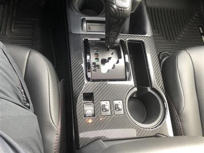 2021 Toyota 4Runner TRD Off-Road Premium   - Photo 11 - St John's, NL A1B 1C2
