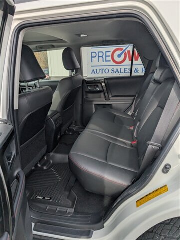 2021 Toyota 4Runner TRD Off-Road Premium - Photo 10 - St John's, NL A1B 1C2