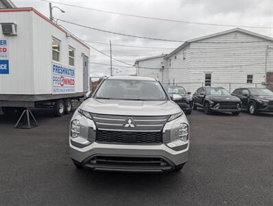 2025 Mitsubishi Outlander ES - Photo 2 - St John's, NL A1B 1C2