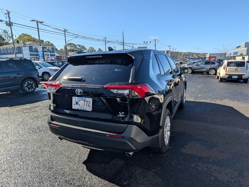 2025 Toyota RAV4 LE - Photo 5 - St John's, NL A1B 1C2