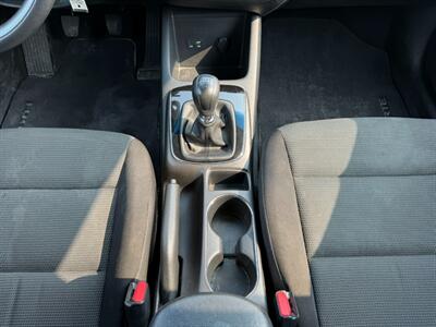 2017 Kia Forte LX   - Photo 33 - St John's, NL A1B 1C2
