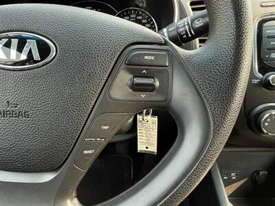 2017 Kia Forte LX   - Photo 27 - St John's, NL A1B 1C2