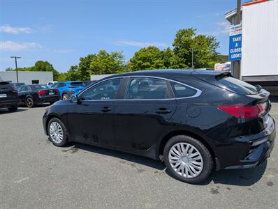 2021 Kia Forte5 EX - Photo 3 - St John's, NL A1B 1C2