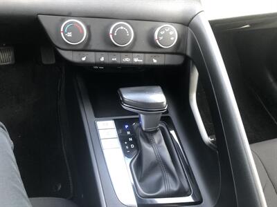 2021 Hyundai ELANTRA   - Photo 10 - Clarenville, NL A5A 2C4