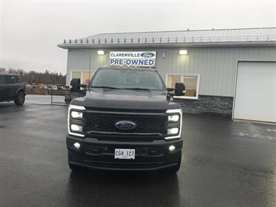 2023 Ford F-250 Super Duty Lariat  8 Foot Box Truck