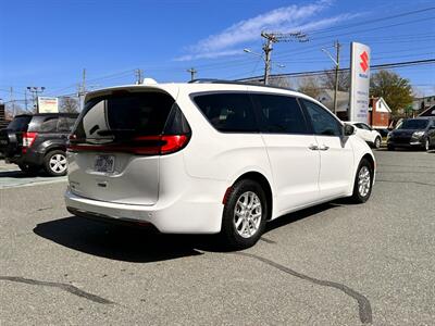 2021 Chrysler Pacifica Touring L   - Photo 5 - St John's, NL A1B 1C2