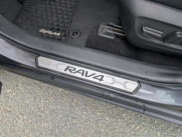 2023 Toyota RAV4 XLE - Photo 10 - St John's, NL A1B 1C2