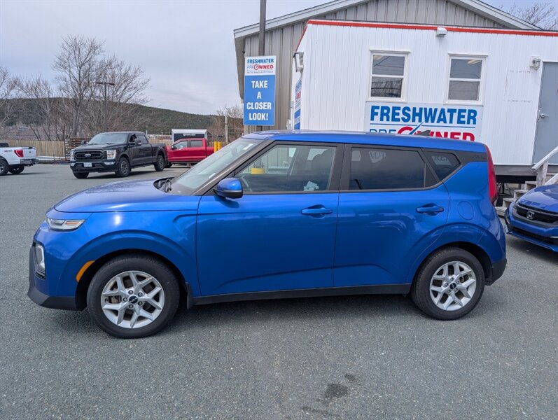 2022 Kia Soul EX - Photo 2 - St John's, NL A1B 1C2