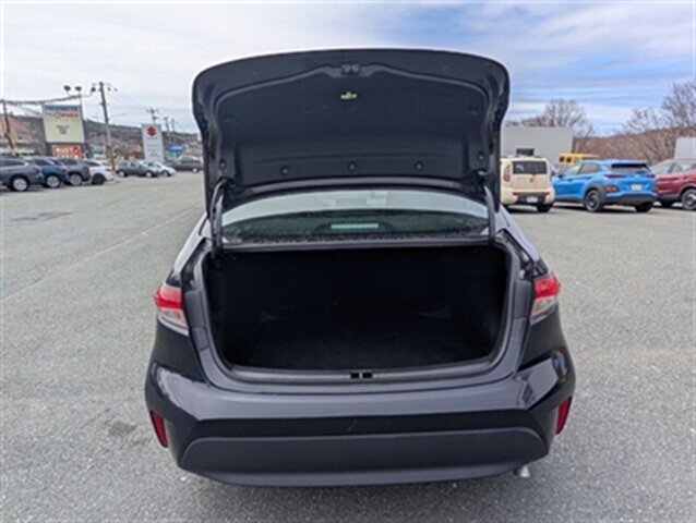 2023 Toyota Corolla LE - Photo 6 - St John's, NL A1B 1C2