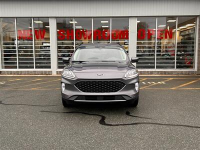 2021 Ford Escape Hybrid Titanium   - Photo 2 - St John's, NL A1B 1C2