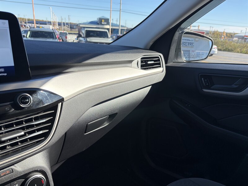 2022 Ford Escape SE - Photo 11 - Clarenville, NL A5A 2C4