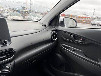 2022 Hyundai KONA Essential   - Photo 11 - Clarenville, NL A5A 2C4