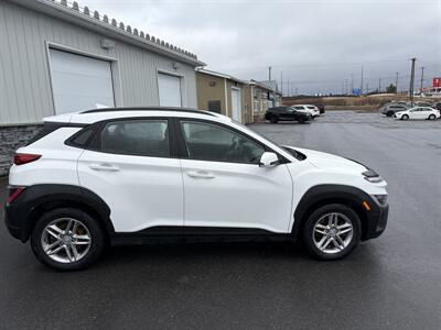 2022 Hyundai KONA Essential   - Photo 3 - Clarenville, NL A5A 2C4