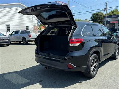 2018 Toyota Highlander LE   - Photo 16 - St John's, NL A1B 1C2