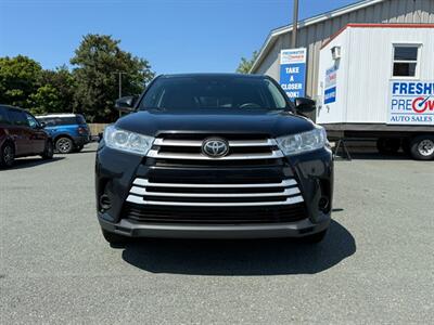 2018 Toyota Highlander LE   - Photo 2 - St John's, NL A1B 1C2