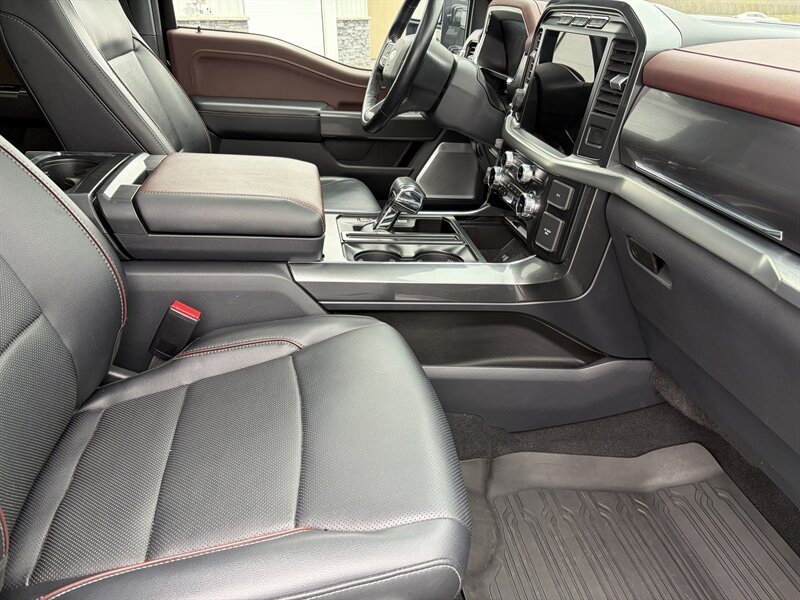 2023 Ford F-150 Lariat Hybrid - Photo 7 - Clarenville, NL A5A 2C4