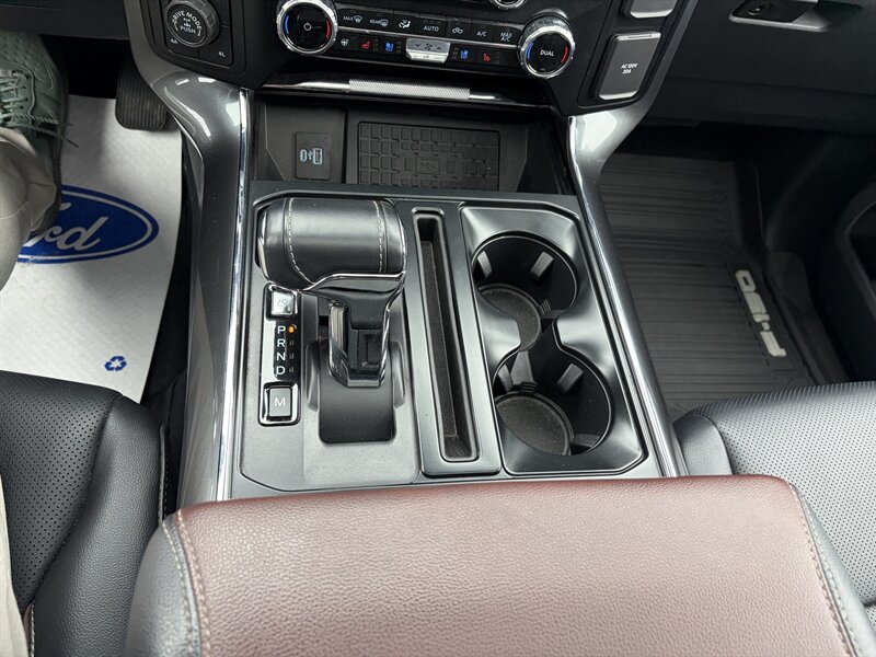 2023 Ford F-150 Lariat Hybrid - Photo 10 - Clarenville, NL A5A 2C4