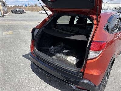 2022 Honda HR-V Sport   - Photo 16 - Clarenville, NL A5A 2C4