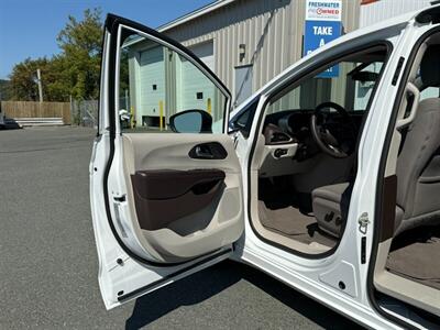 2020 Chrysler Pacifica LX - Photo 14 - St John's, NL A1B 1C2