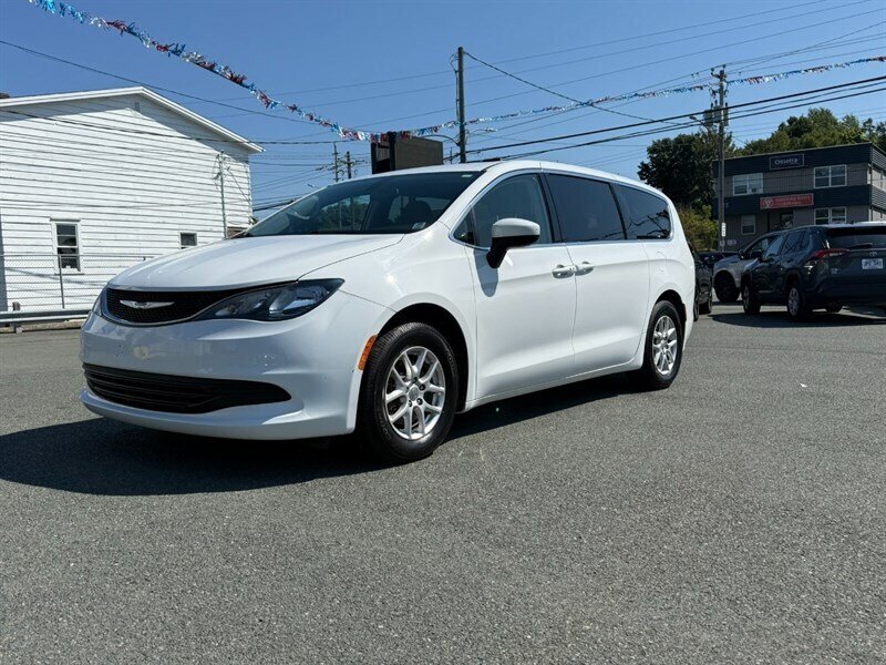 2020 Chrysler Pacifica LX - Photo 9 - St John's, NL A1B 1C2