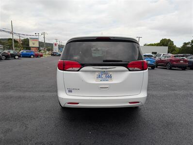 2020 Chrysler Pacifica LX   - Photo 5 - St John's, NL A1B 1C2