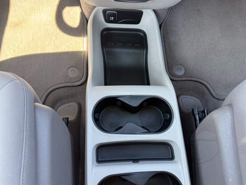 2020 Chrysler Pacifica LX - Photo 30 - St John's, NL A1B 1C2