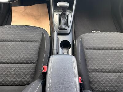 2022 Kia Rio 5-Door LX+   - Photo 35 - St John's, NL A1B 1C2