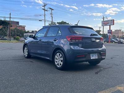 2022 Kia Rio 5-Door LX+   - Photo 7 - St John's, NL A1B 1C2