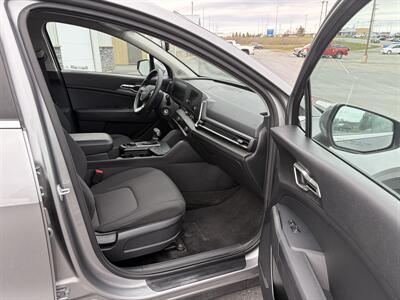 2024 Kia Sportage LX - Photo 5 - Clarenville, NL A5A 2C4
