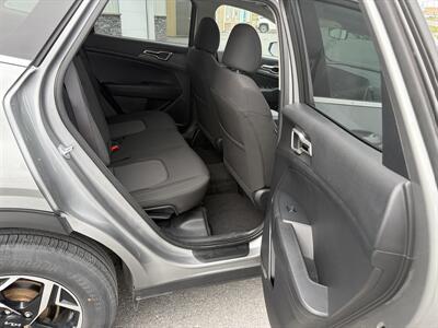 2024 Kia Sportage LX - Photo 15 - Clarenville, NL A5A 2C4
