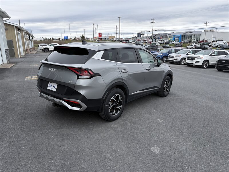 2024 Kia Sportage LX - Photo 4 - Clarenville, NL A5A 2C4
