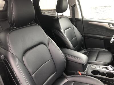 2022 Ford Escape SEL   - Photo 7 - Clarenville, NL A5A 2C4