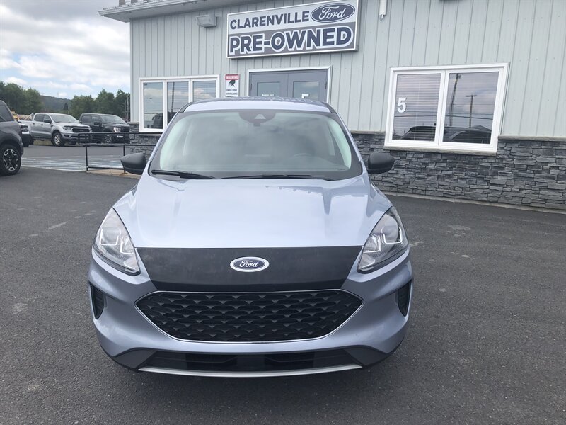 2022 Ford Escape Hybrid SE - Photo 1 - Clarenville, NL A5A 2C4