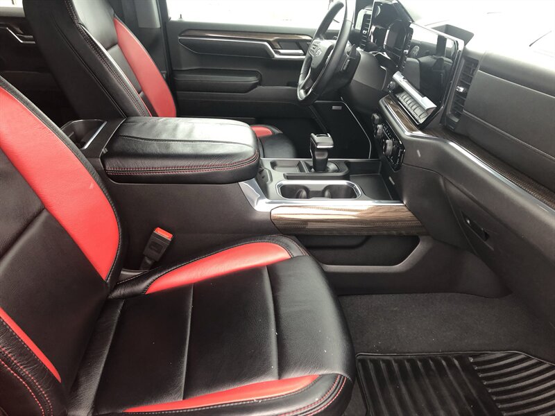 2023 Chevrolet Silverado 1500 RST Z71 - Photo 9 - Clarenville, NL A5A 2C4