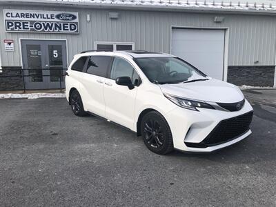 2024 Toyota Sienna XSE 7-Passenger   - Photo 2 - Clarenville, NL A5A 2C4