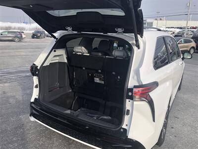 2024 Toyota Sienna XSE 7-Passenger   - Photo 16 - Clarenville, NL A5A 2C4