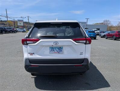 2022 Toyota RAV4 LE   - Photo 6 - St John's, NL A1B 1C2