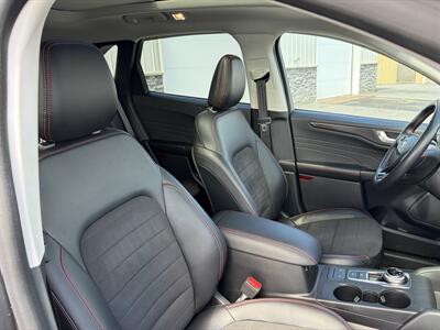 2021 Ford Escape SEL   - Photo 6 - Clarenville, NL A5A 2C4